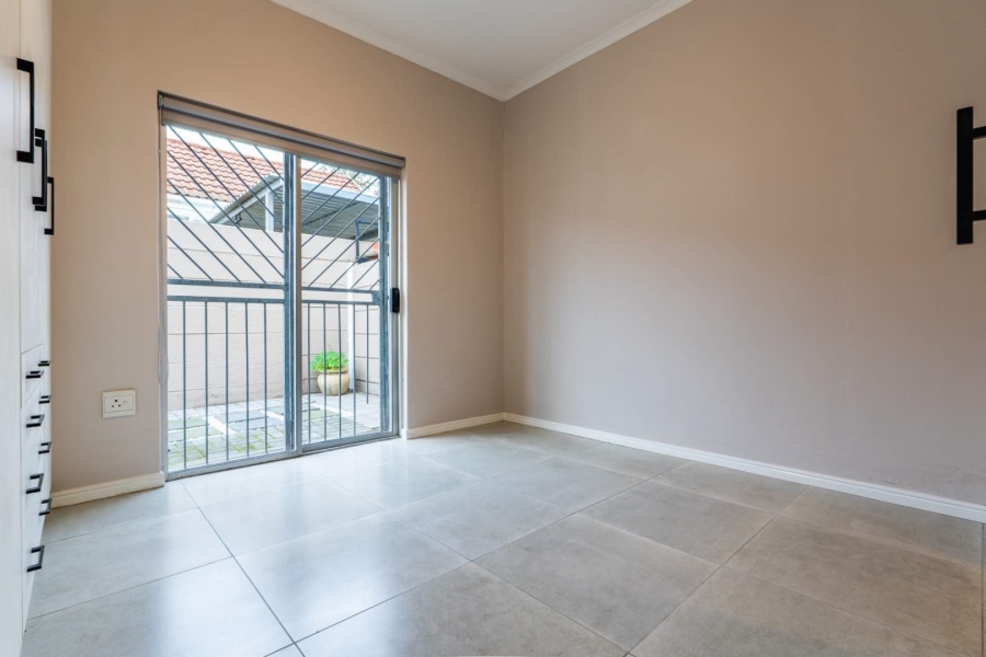To Let 2 Bedroom Property for Rent in Groenvlei Western Cape